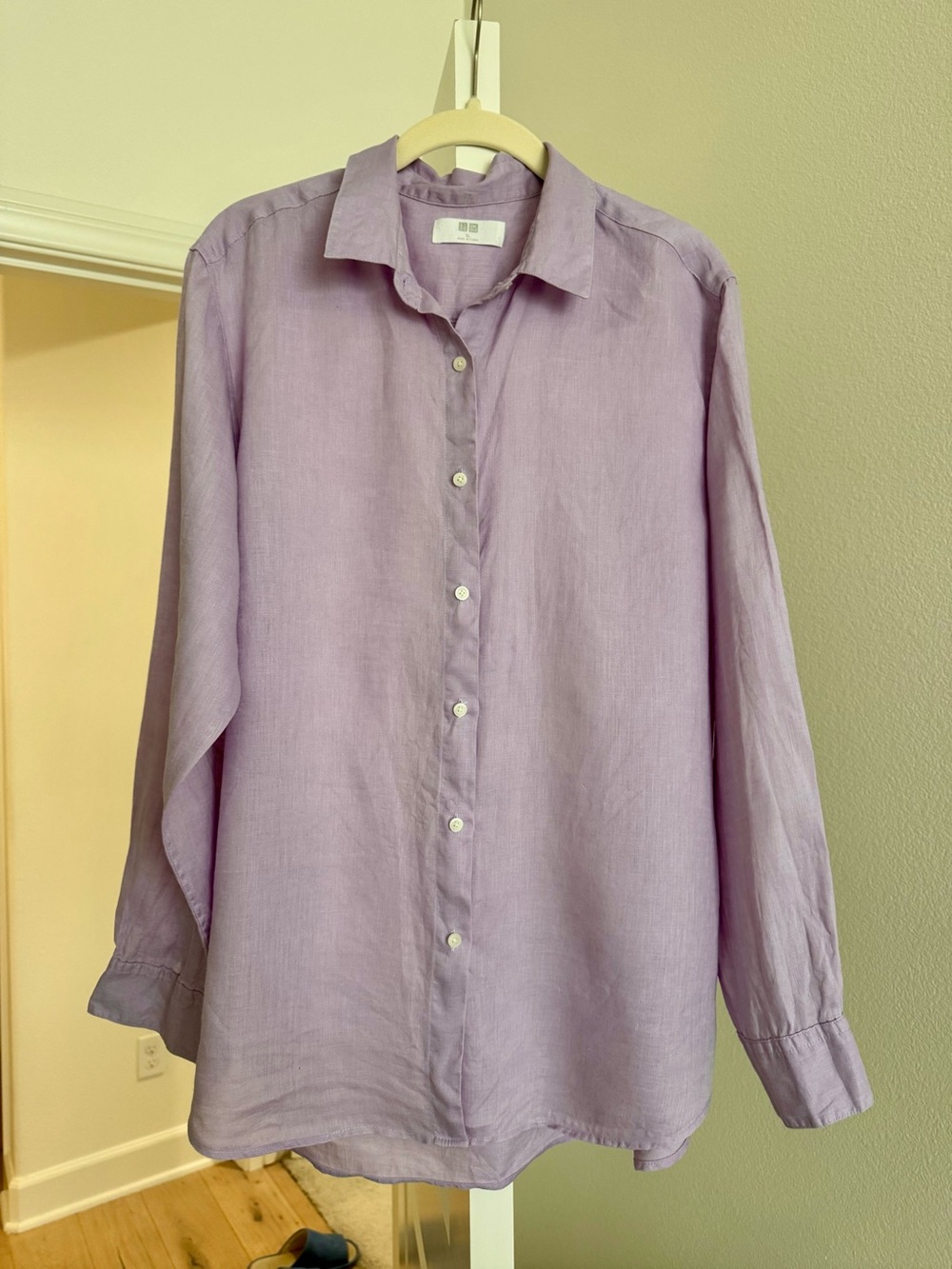 Uniqlo Women Premium Linen Long Sleeve Linen Button Down Shirt in Purple Size XL